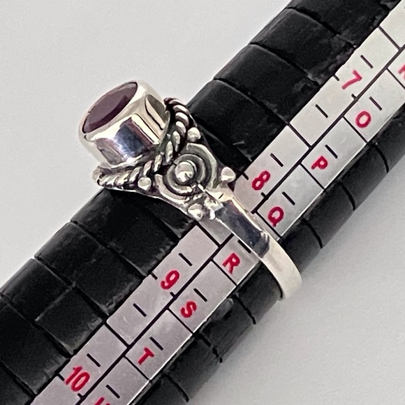 Artisan Ruby Ring in 925 Sterling Silver - Picture 7 of 8